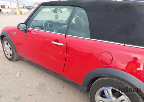 2006 Mini Cooper z USA, uszkodzony, nr VIN WMWRF33516TG14383